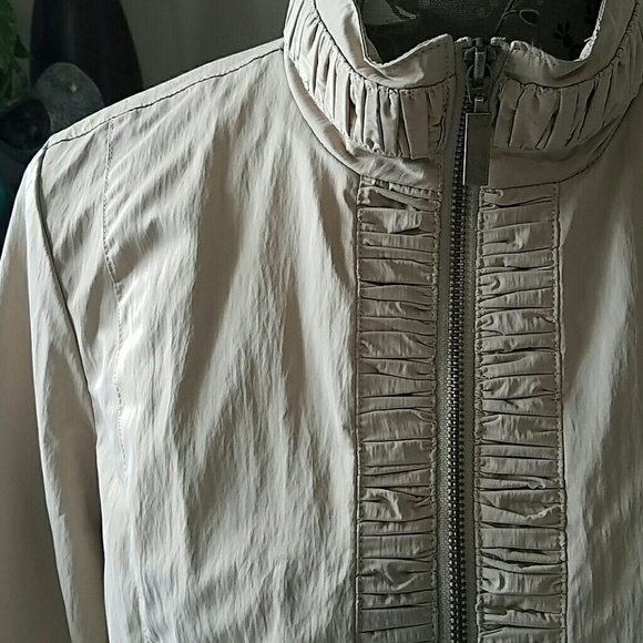 Laura Ashley M Spring jacket - Picture 2 of 7